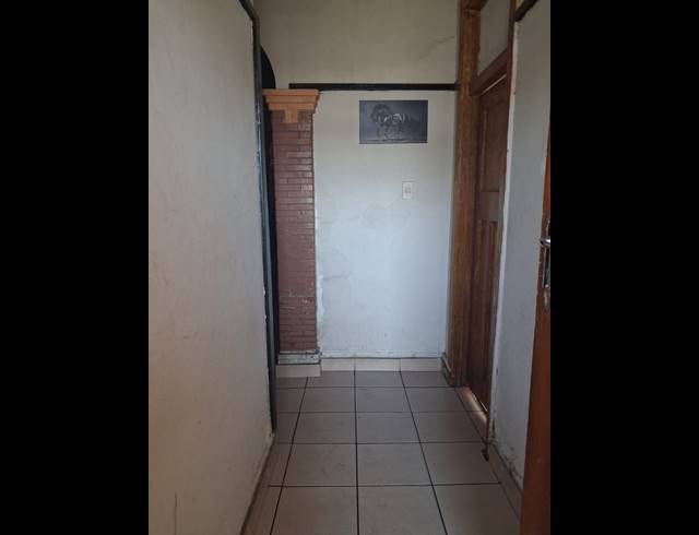 5 BEDROOM HOUSE FOR SALE IN VEREENIGING CENTRAL